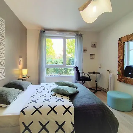 Lejlighed Chic And Spacious Apart With Terrace And Parking *